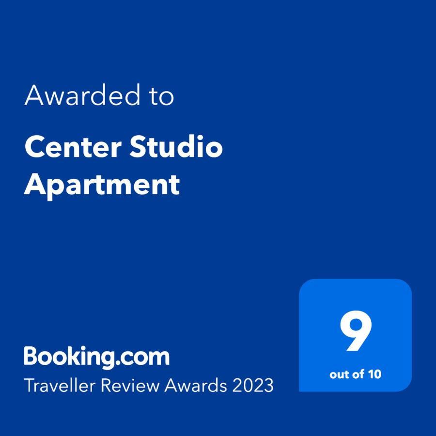 Center Studio Apartment พูลา ภายนอก รูปภาพ